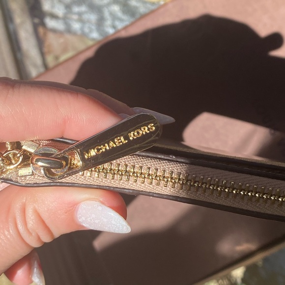 Michael Kors Gold & Tan KeyPouch Cardholder Wallet - Picture 9 of 16